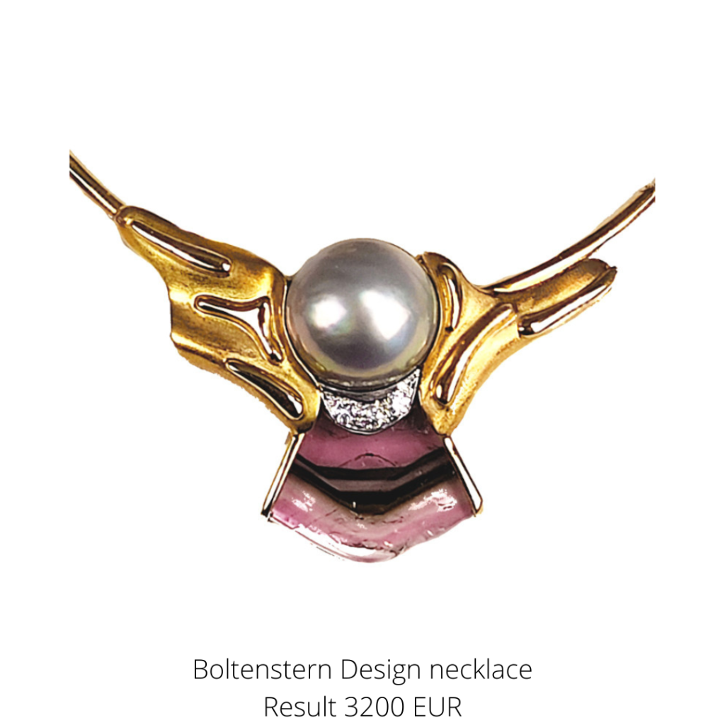 A highlight from the jewellery category.