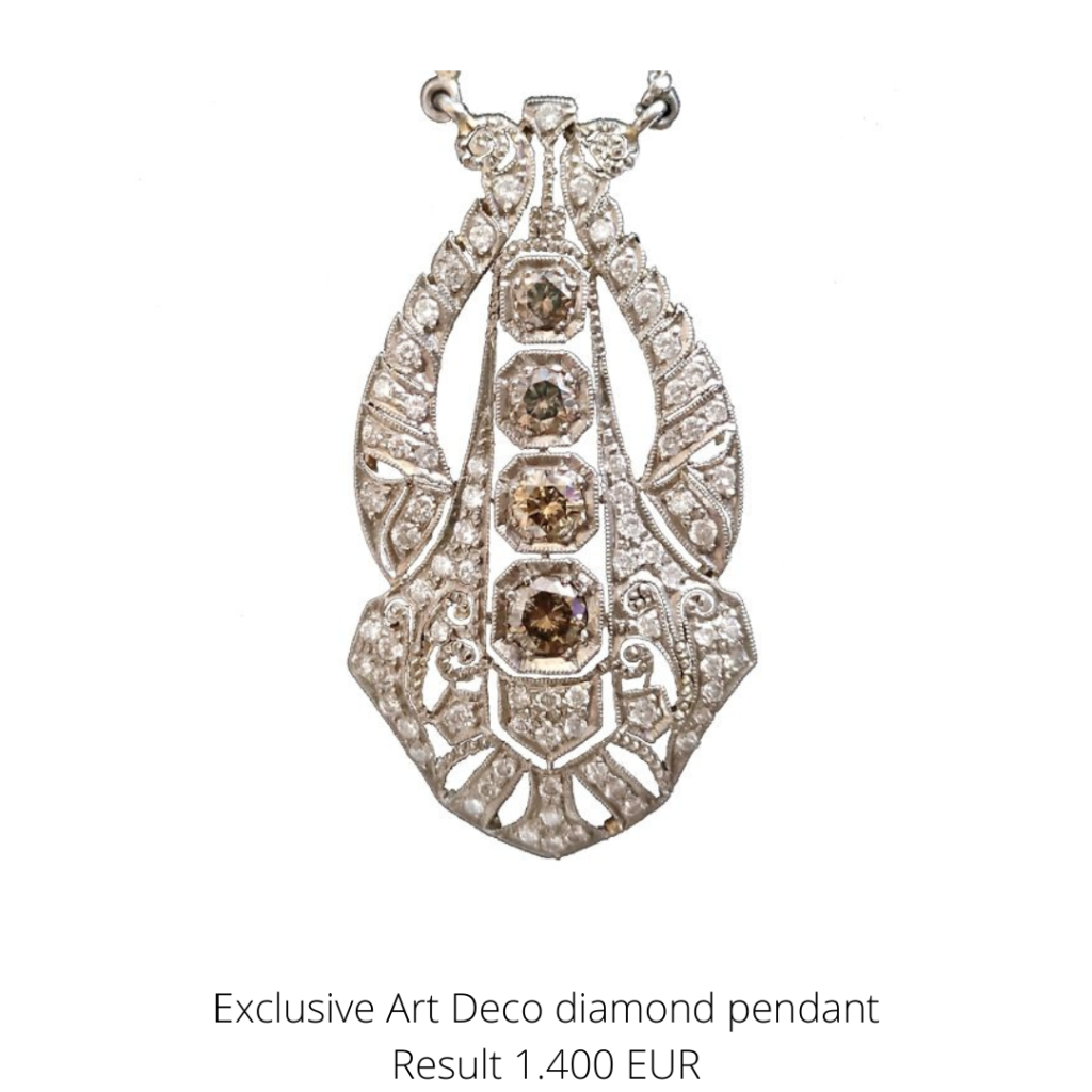 Exclusive Art Deco diamond pendant. A highlight from the jewellery category.