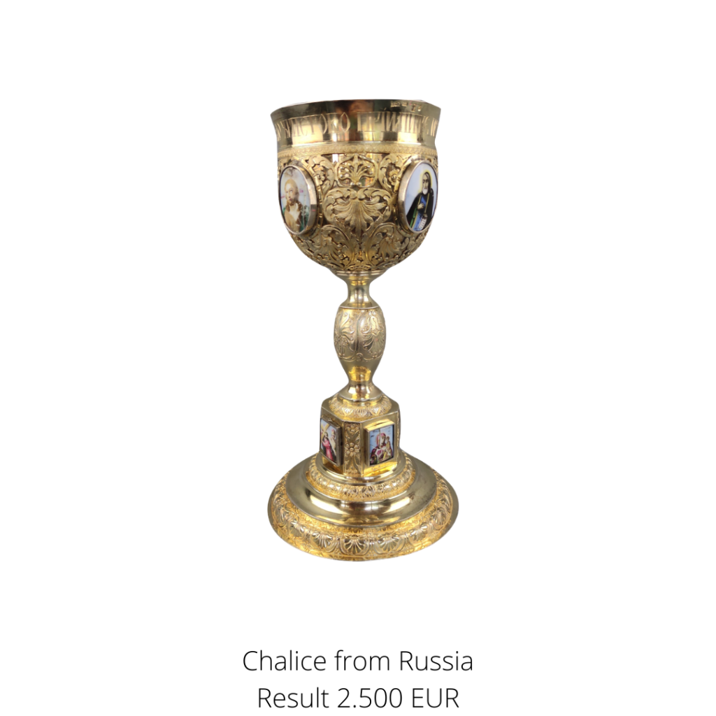 Chalice from Russia, silver 84 zolotniki / 875 silver, gilt, base with floral, chased decoration, on top element with 4 rectangular framed porcelain pictures, these among others with scene of the carrying and taking down of the cross. 
The chalice was one of the highlights of our autumn auction. A highlight from the Sacralia section.