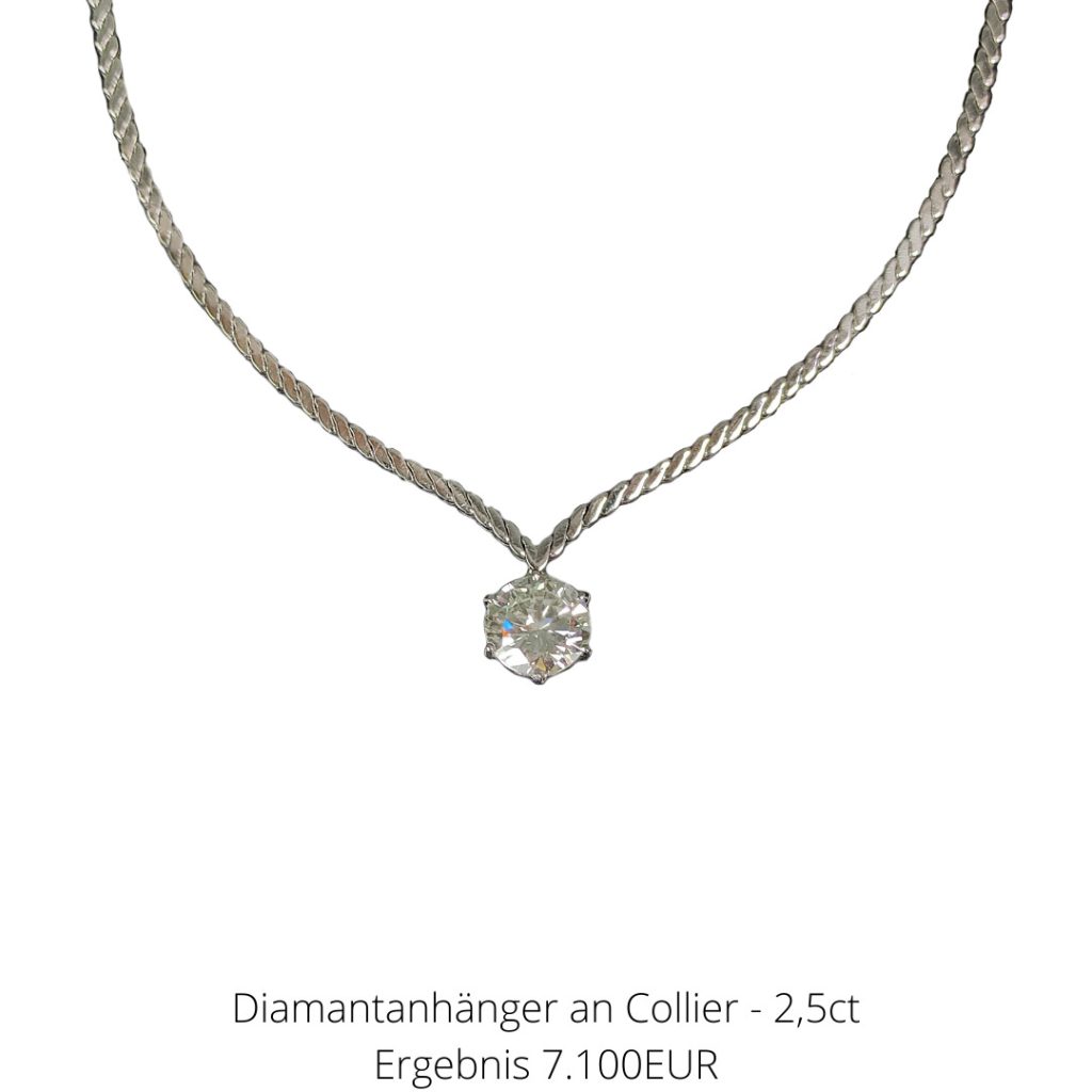 Diamantanhänger an Collier, Anhänger von ca. 2,5ct.